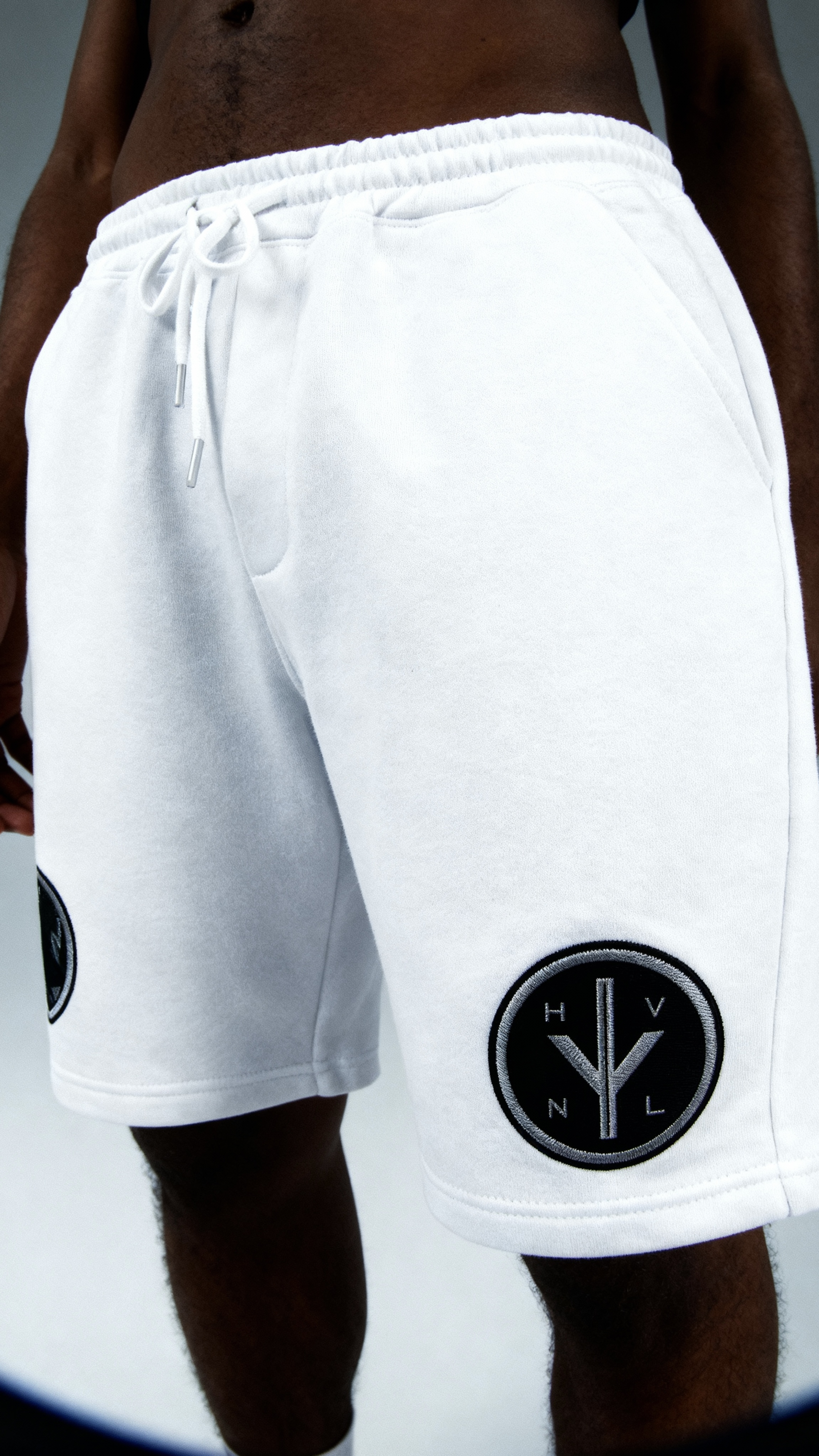 LOGO SHORTS